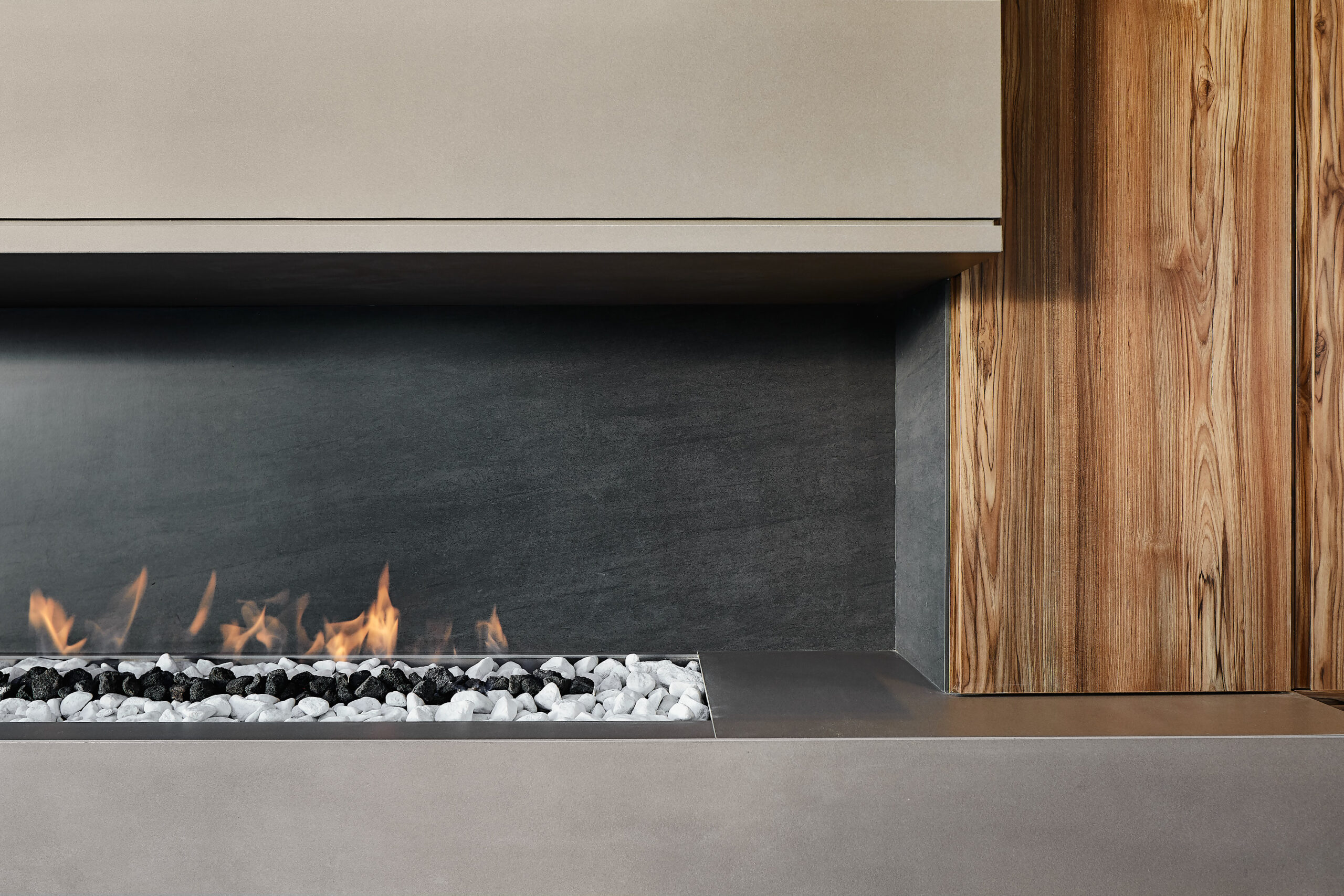 Basalt_black_fireplace