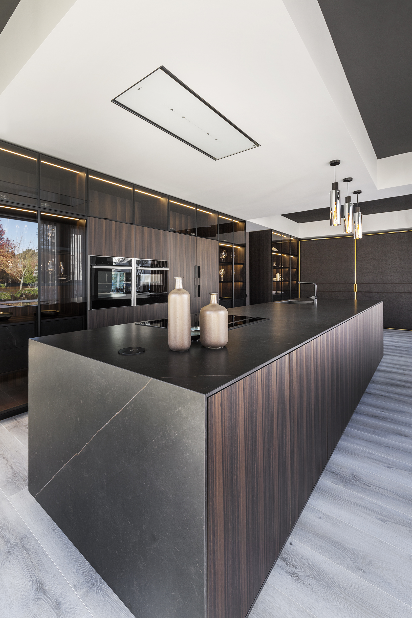 THESIZE SURFACES – NEOLITH  Almassora – Castellón – Spain